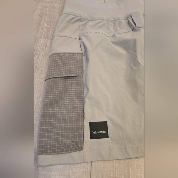 Lululemon | Multi-Pocket Cargo High-Rise Hiking Skirt, size 6 - Picture 9 of 16